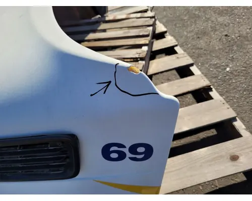 HINO 145 Hood