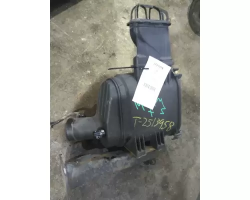HINO 155 AIR CLEANER