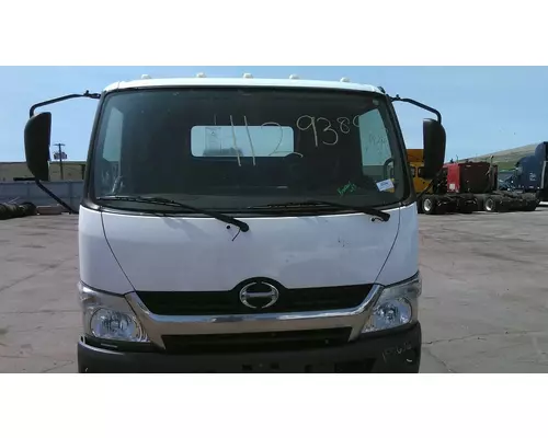 HINO 155 CAB