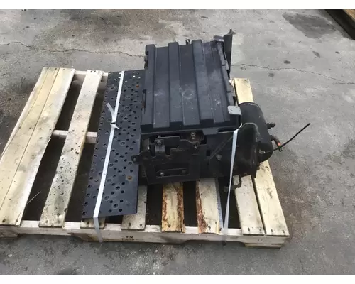 HINO 185 BATTERY BOX