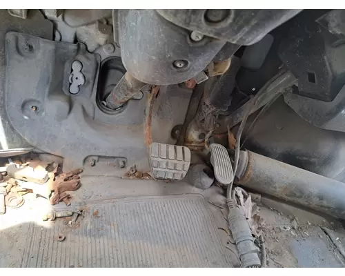 HINO 185 Cab Mount