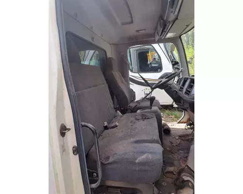 HINO 185 Cab Mount