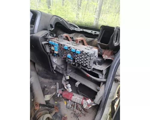 HINO 185 Cab Mount