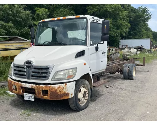 HINO 185 Complete Vehicle