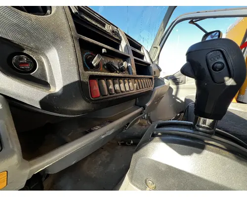 HINO 185 Dash Assembly