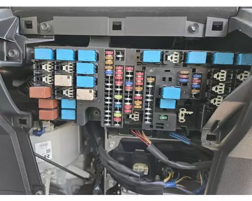 HINO 185 Fuse Box