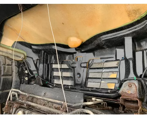 HINO 185 Hood