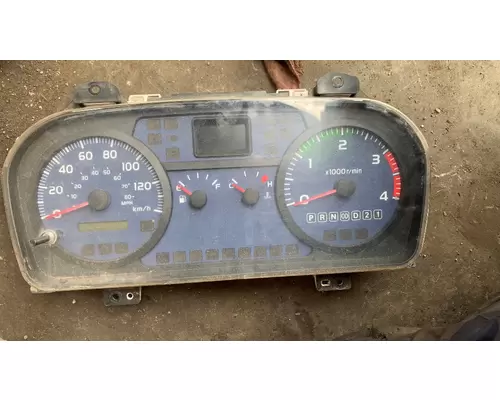 HINO 185 Instrument Cluster