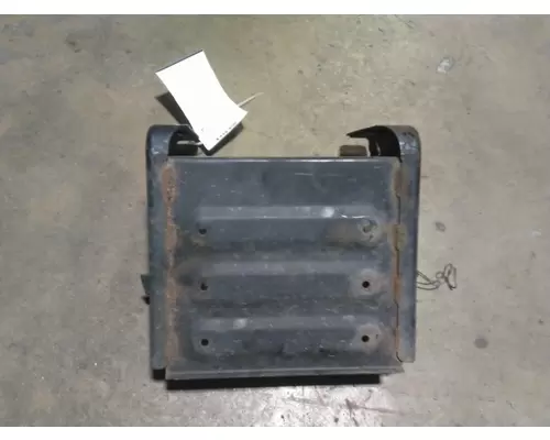 HINO 195H BATTERY BOX COVER