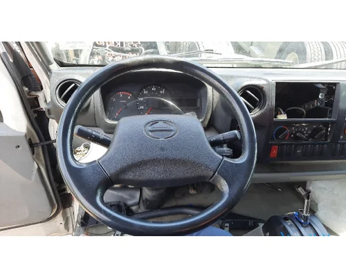 HINO 195H CAB