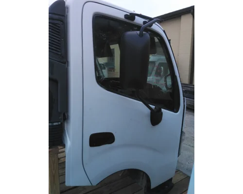 HINO 195H CAB