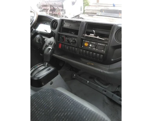 HINO 195H CAB