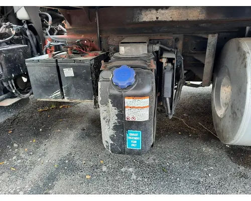 HINO 195H DEF TANK