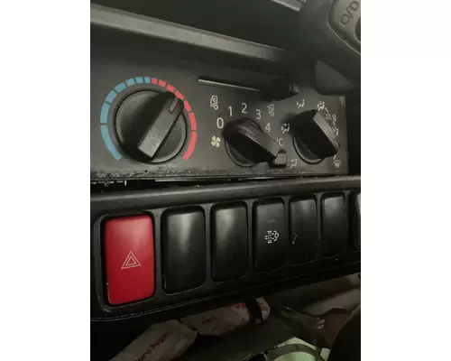 HINO 195 Temperature Control