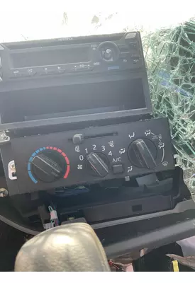 HINO 195 Temperature Control