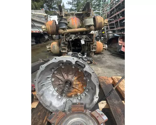 HINO 195 Transmission Assembly
