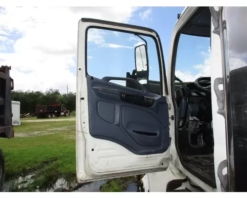 HINO 238 DOOR ASSEMBLY, FRONT