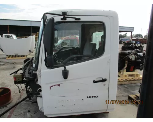 HINO 238 DOOR ASSEMBLY, FRONT
