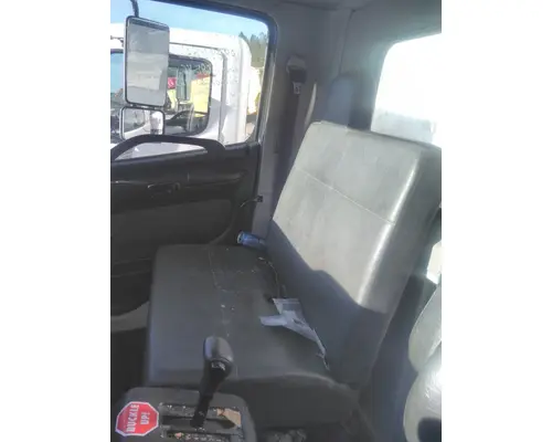 HINO 238 SEAT, FRONT