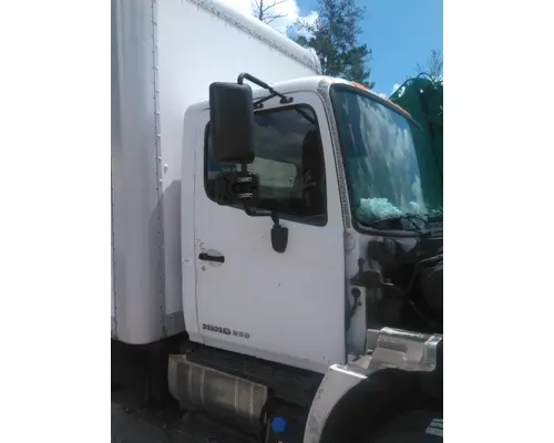 HINO 258 CAB