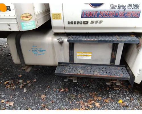 HINO 268 2005-2005 FUEL TANK