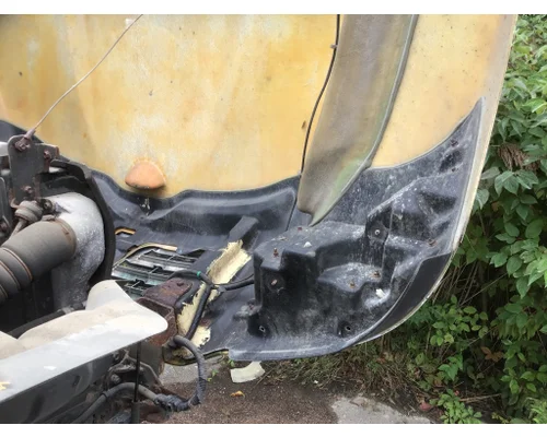 HINO 268 2005-2005 HOOD