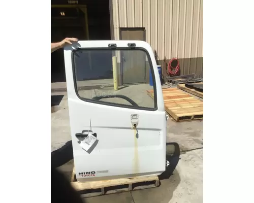 HINO 268 2005-2021 DOOR ASSEMBLY, FRONT