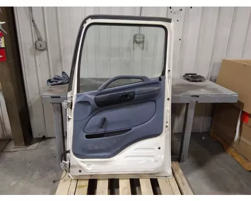 HINO 268 2005-2021 DOOR ASSEMBLY, FRONT