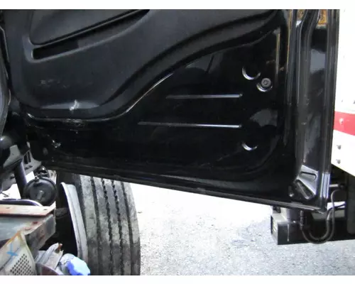 HINO 268 2005-2021 DOOR ASSEMBLY, FRONT
