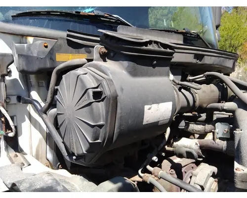 HINO 268 AIR CLEANER