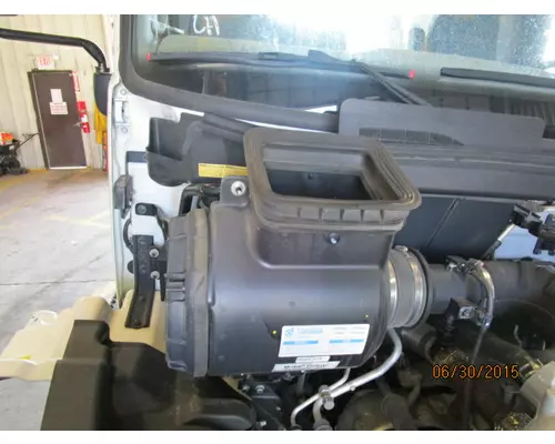 HINO 268 AIR CLEANER