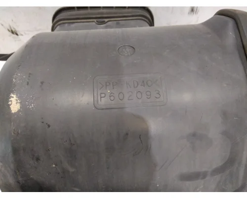 HINO 268 AIR CLEANER