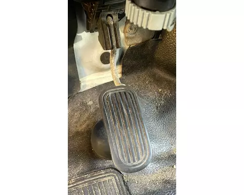 HINO 268 Accelerator Pedal