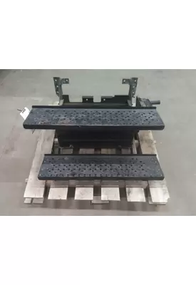 HINO 268 BATTERY BOX STEP