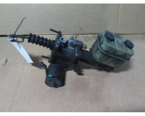 HINO 268 BRAKE BOOSTER