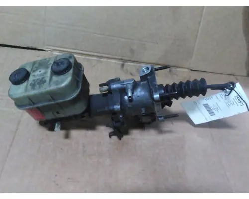 HINO 268 BRAKE BOOSTER