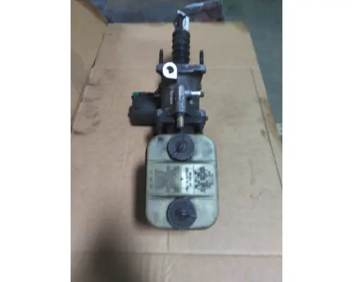 HINO 268 BRAKE BOOSTER