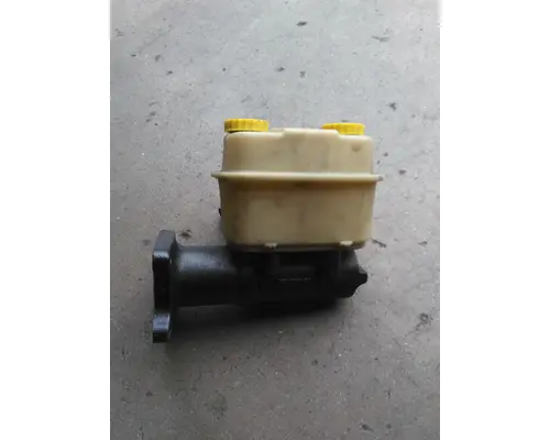 HINO 268 BRAKE MASTER CYLINDER