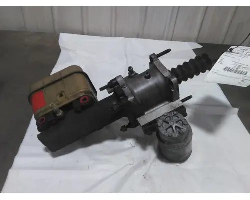 HINO 268 BRAKE MASTER CYLINDER