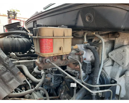 HINO 268 BRAKE MASTER CYLINDER
