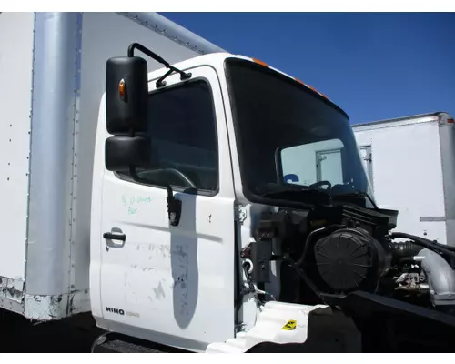 HINO 268 CAB