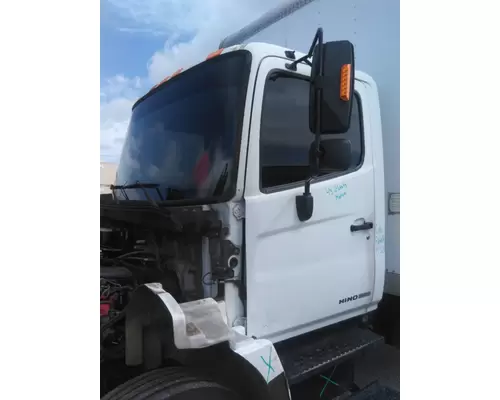 HINO 268 CAB