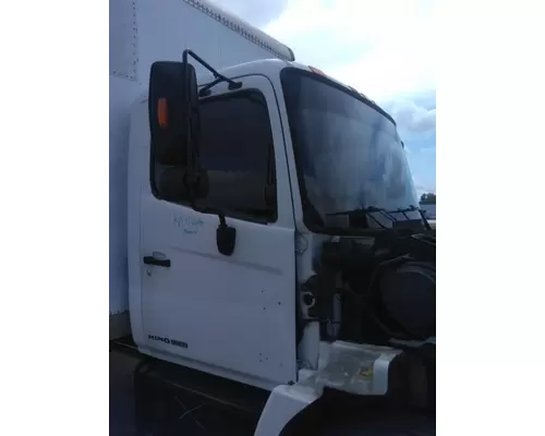 HINO 268 CAB
