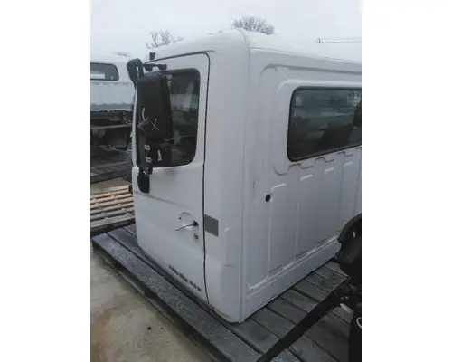 HINO 268 CAB