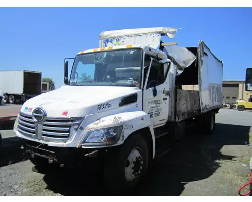 HINO 268 CAB