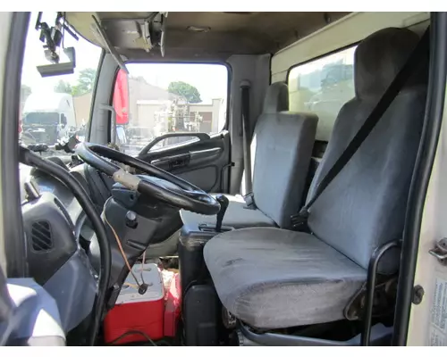 HINO 268 CAB