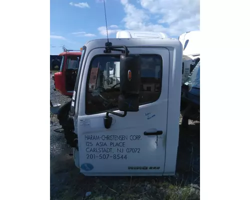 HINO 268 CAB