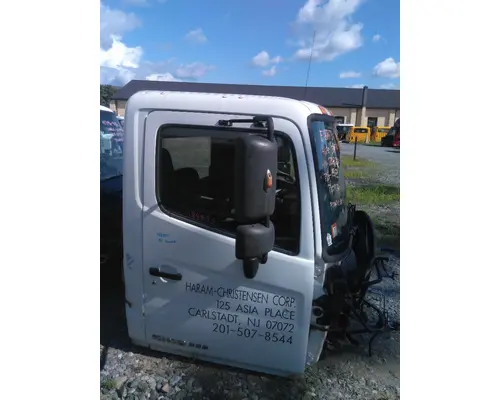 HINO 268 CAB