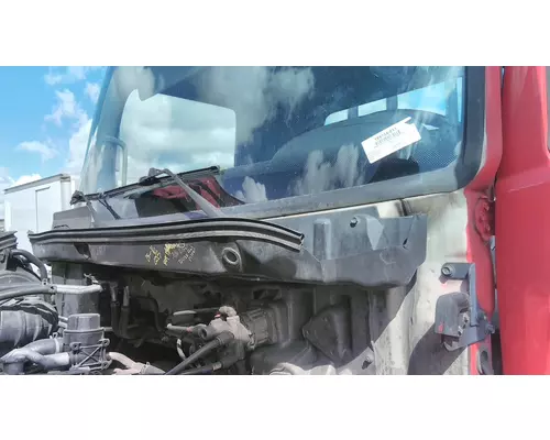 HINO 268 CAB