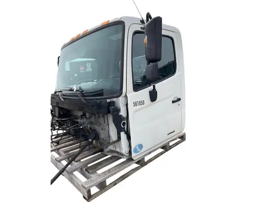 HINO 268 Cab